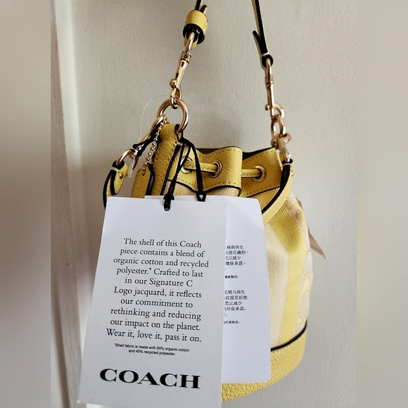 Coach Mini Dempsey Bucket Bag! - Picture 3 of 6